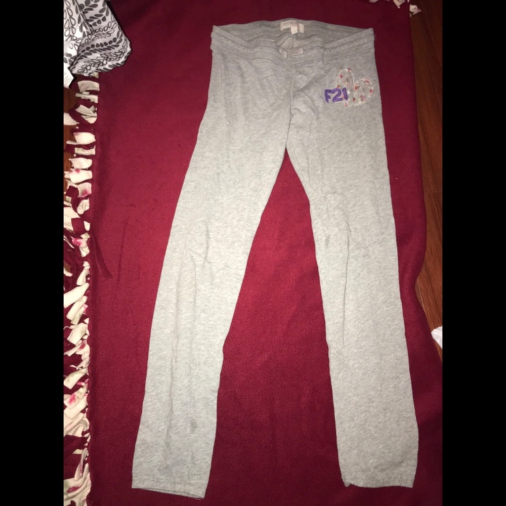 FOREVER 21 Sweats